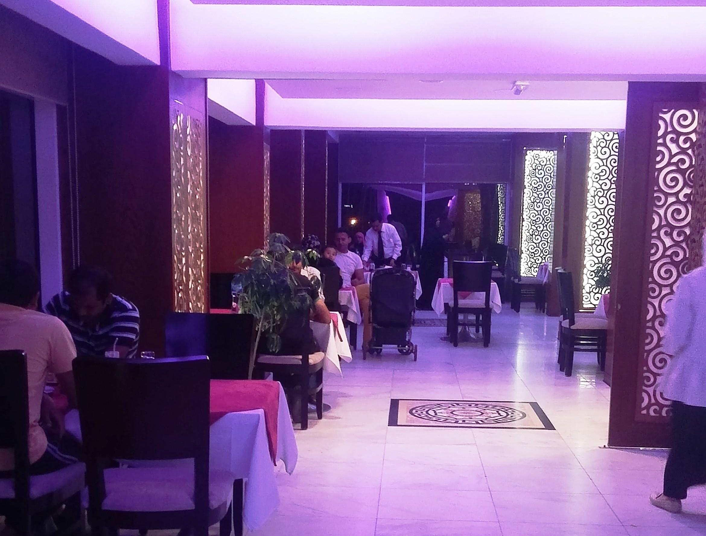 Kuwait Continental Hotel Kuwait City Bagian luar foto